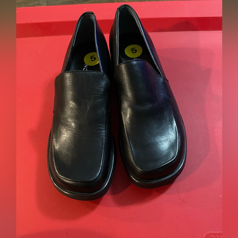 Franco Sarto Flex  Black Leather Loafers Woman’s Size 5 New